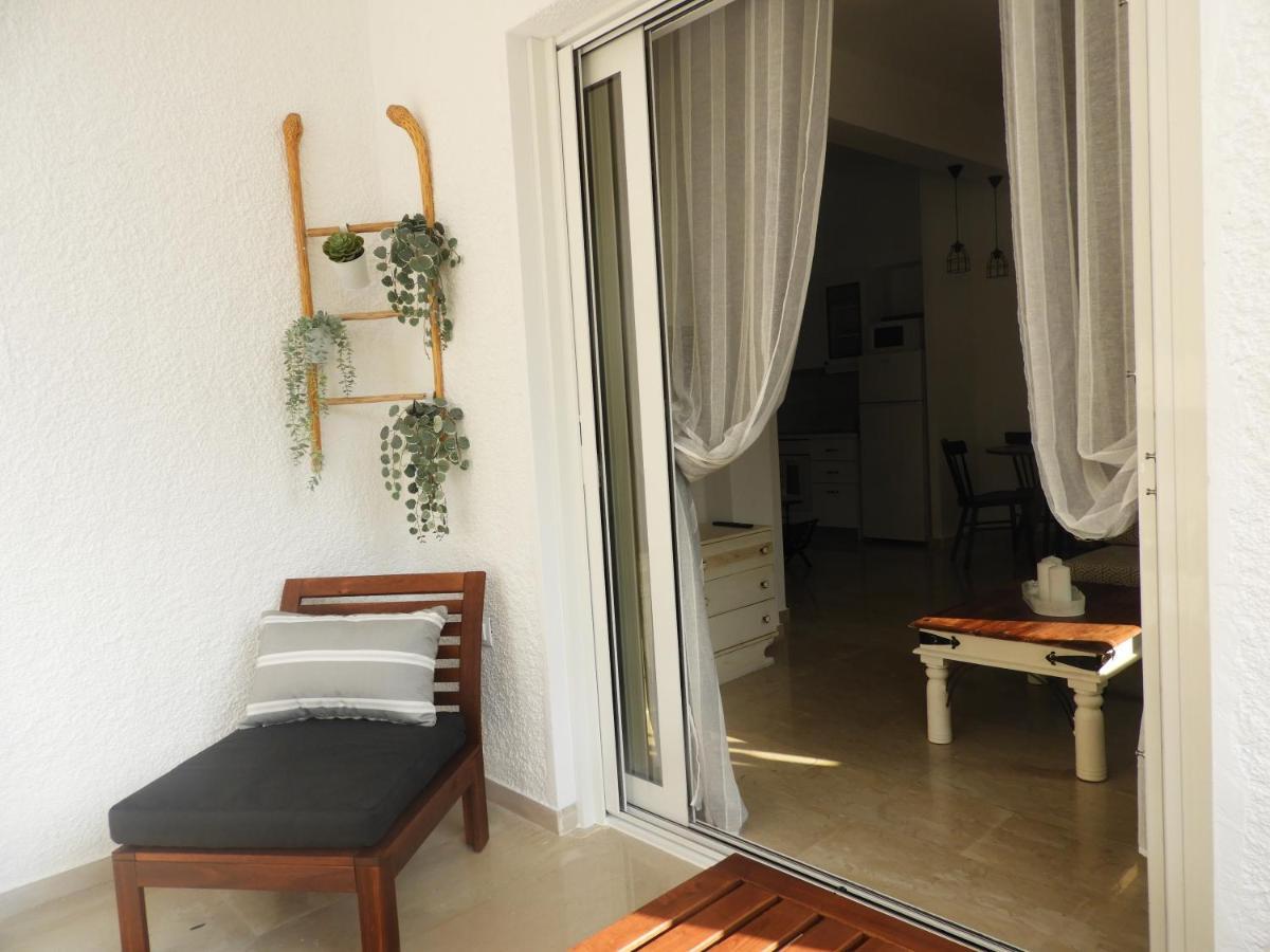 Sgs Luxury Apartments Ксилокастрон Екстериор снимка