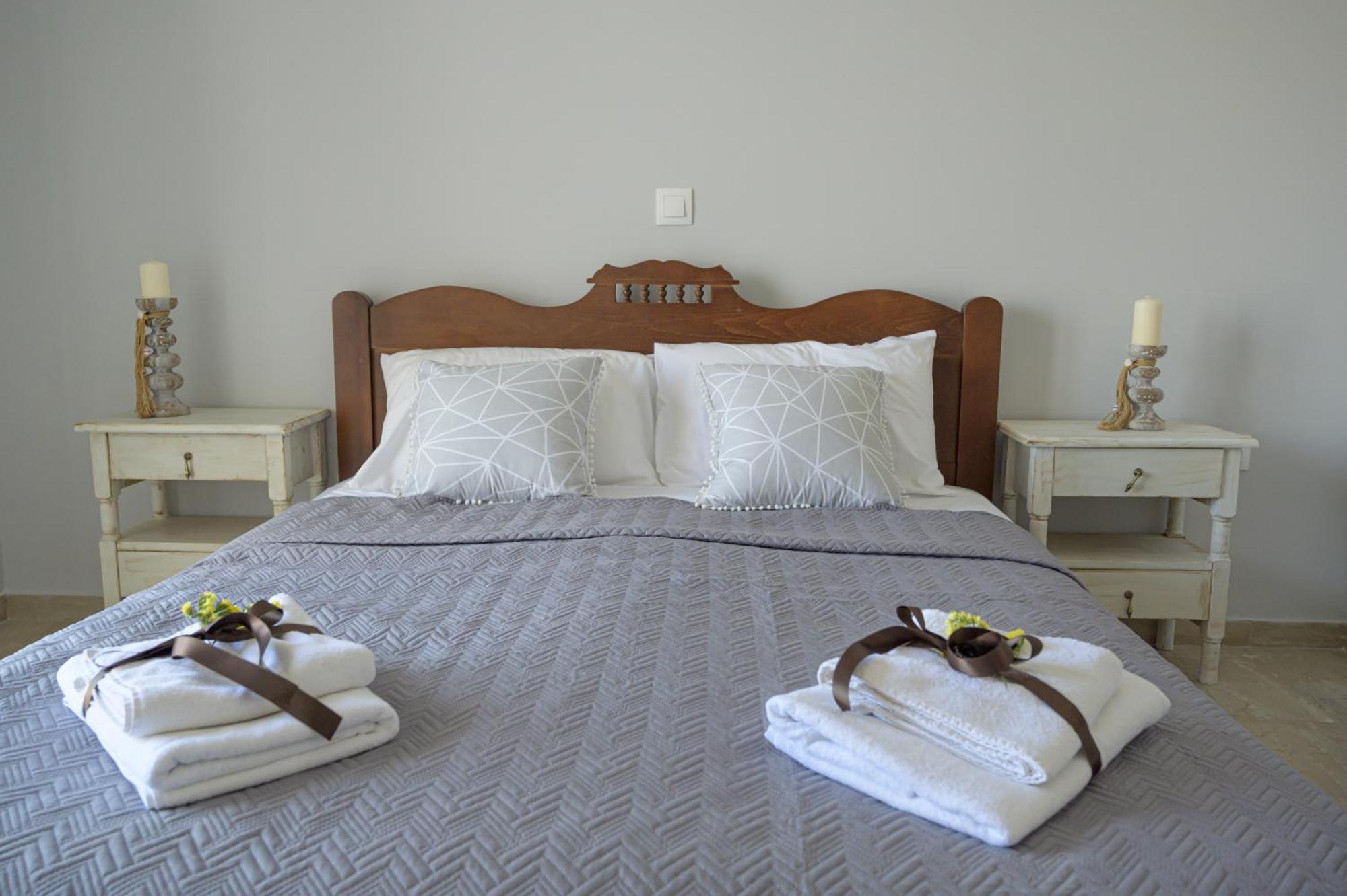 Sgs Luxury Apartments Ксилокастрон Екстериор снимка