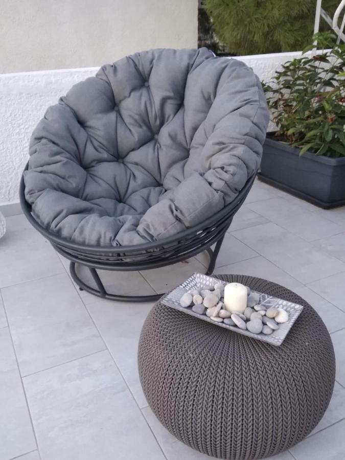 Sgs Luxury Apartments Ксилокастрон Екстериор снимка